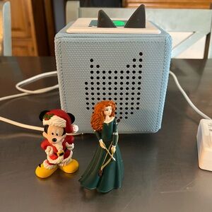 Blue Toniebox with Disney Figures
